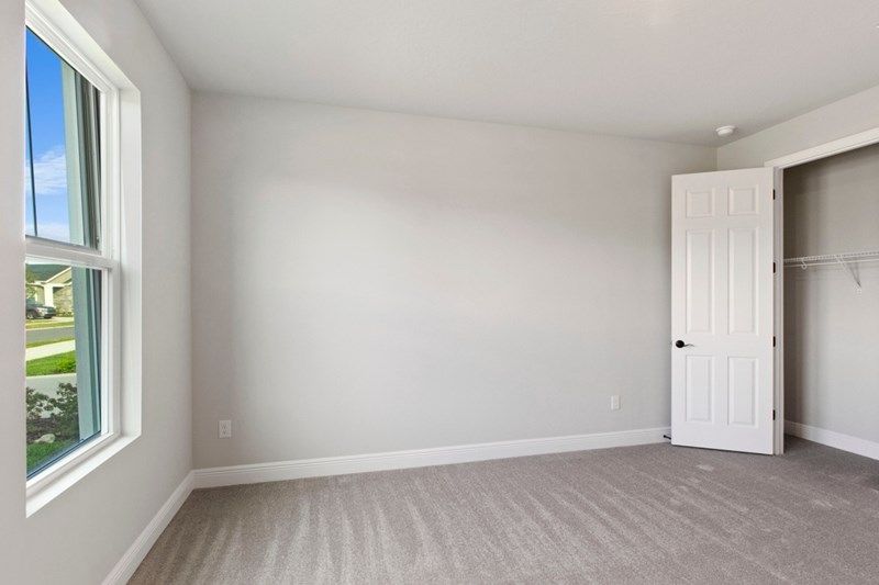 The Edinger - Bedroom